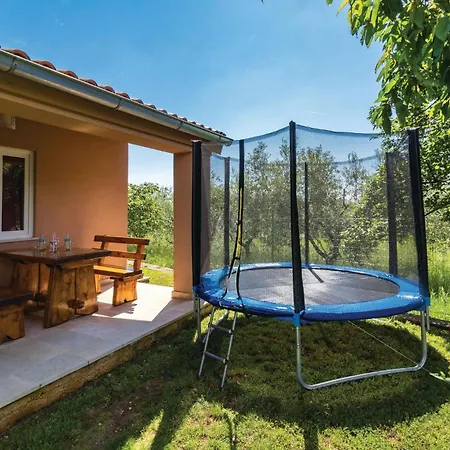 Stunning In With Private Swimming Pool, Be Inside Or Outside * Πούλα