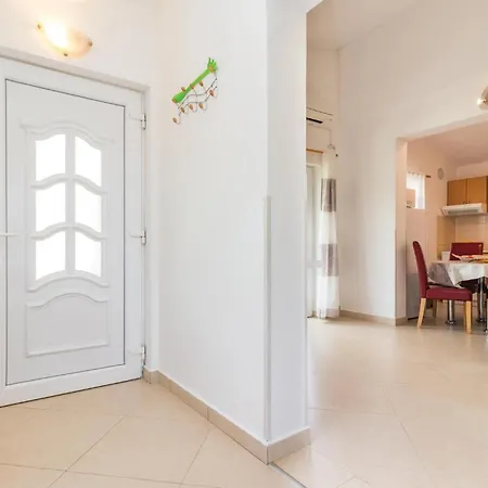 Σπίτι διακοπών Stunning In With Private Swimming Pool, Be Inside Or Outside *